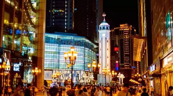 美哭！解放碑为你点亮360度无死角的夜色之美~