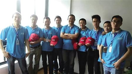 外卖经济走俏 重庆75后外卖哥年入5000万