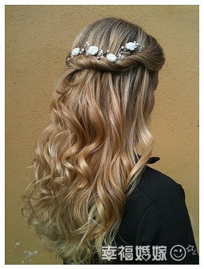 那些势必会火气来的小清新田园风<em>新娘发型</em>是有