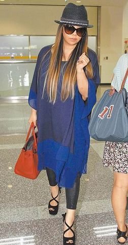 <em>张惠妹</em>避谈男友 <em>瘦</em>5公斤后尖下巴再现(图)_大渝