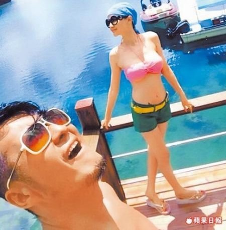 孙兴陪前妻度假同房睡 小女友高调示威(图)_大渝