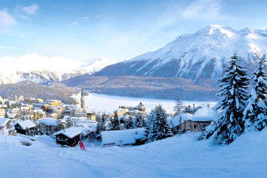 滑雪正当时:激情玩转全球10大滑雪胜地