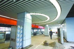 6月18日朝天门到沙坪坝地铁一号线可载客试运