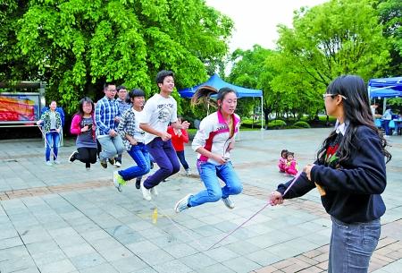 打字速度排行_新竹小学依等级练打字速度学生告别＂一指神功＂