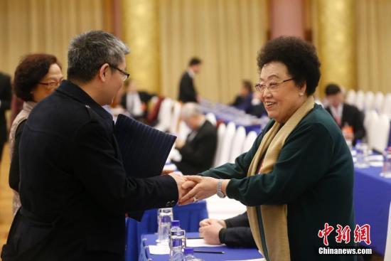 报告称中国白手起家十亿美金女富豪占全球超六成