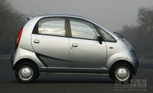 印度塔塔汽车宣称世界上 最便宜的汽车