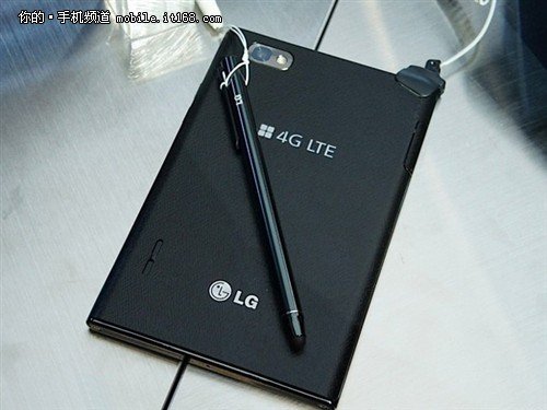 创新4:3超大屏不一样的感受 LG P895现货仅2