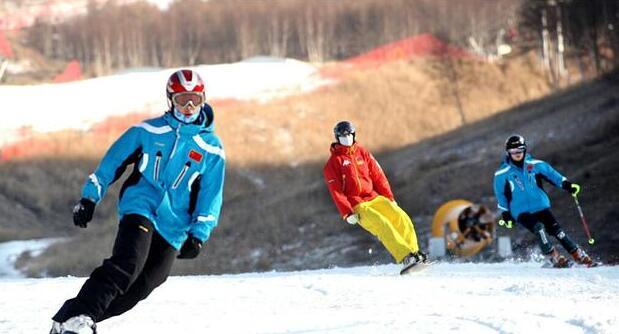 石柱黄水白天池滑雪场1月24日正式开滑_大渝网_腾讯网