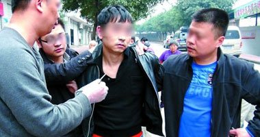 45-year-old "Variety drug traffickers liked to dress often play a young girl to drug trafficking