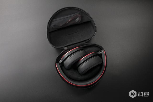 全球同档最好?汪峰原创品牌fiil耳机图赏