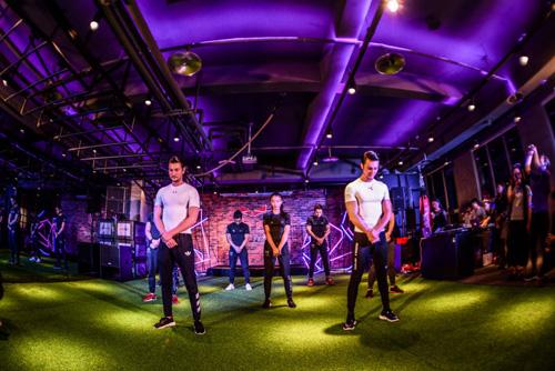 ME TIME健身室开业 高颜值男模私教任选