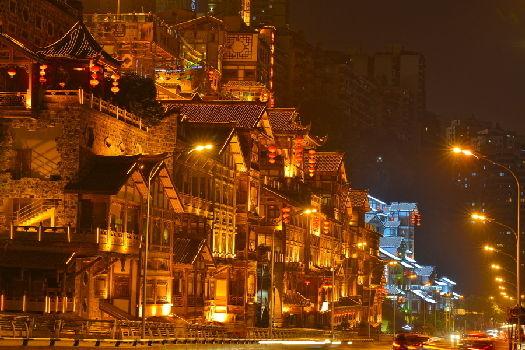 国庆来渝中旅游人数达695万 洪崖洞索道受欢迎