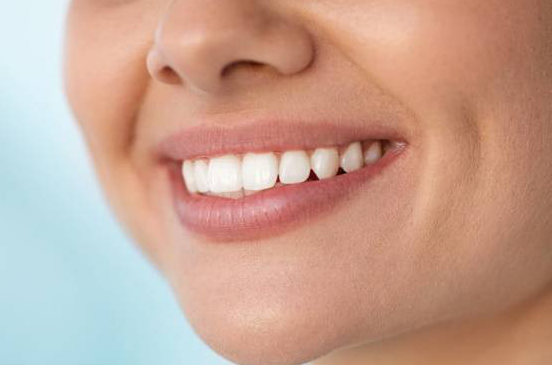 露几颗牙的笑容最完美?让计算机来告诉你