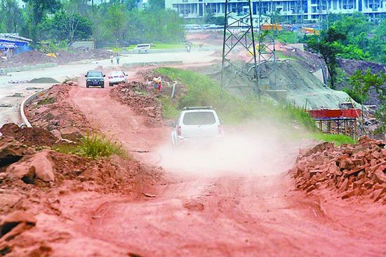 主城6区控制扬尘不力 扯了蓝天的后腿