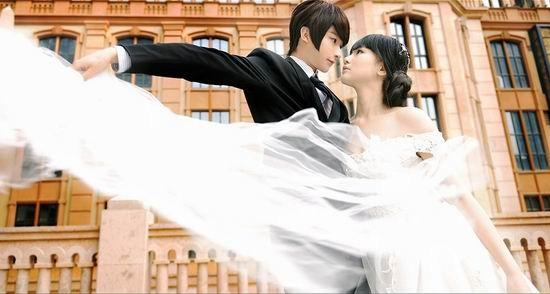 男人的极限在哪?颠覆认知的爱丽丝伪娘团CO