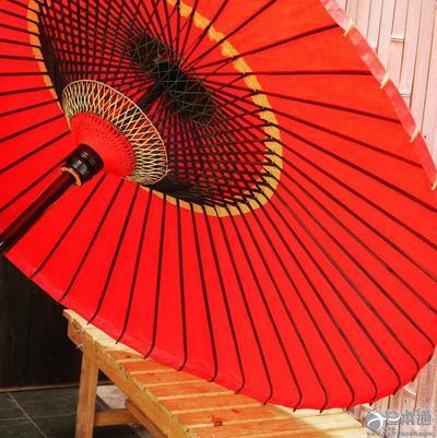 金箔能吃?日本冰淇淋炫出新高度