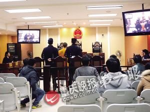 老板拖欠13工人工资26万 拒不支付劳动报酬获