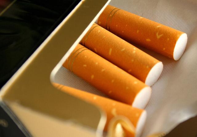 研究人员发现：吸低尼古丁香烟者更易戒烟