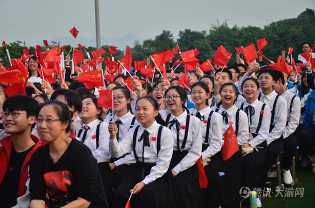 人口礼赞 诗歌_中老年时报 古诗词是中国人的精神礼赞