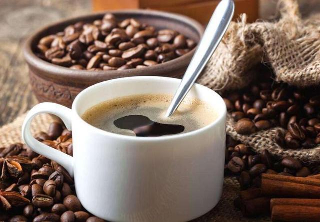 健身前喝咖啡有助燃脂瘦身