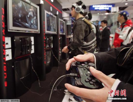 暴利驱动的疯狂“外挂”：层层分包后下线仍能获利