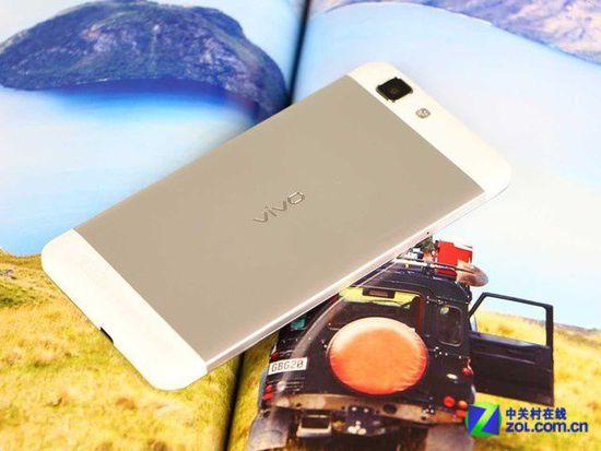 最低售价不足千元 市售5英寸4G智能手机盘点