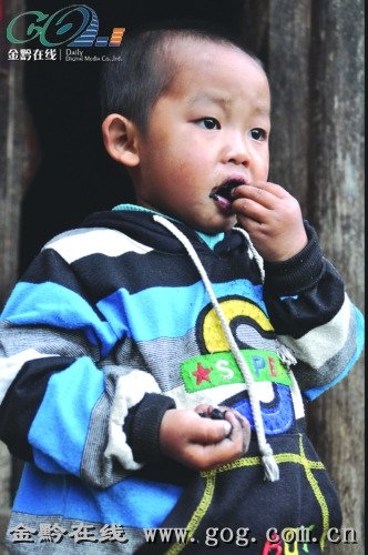 男童患异食癖木炭当零食吃两年
