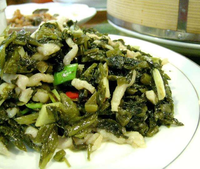豌豆炒雪冬：适合各类人群食用