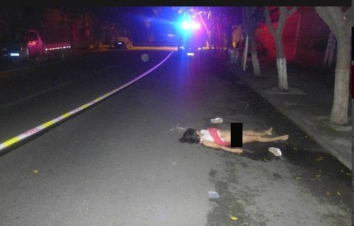 狠心丈夫策划"交通事故"+开车来回碾压妻子致死_大渝网_腾讯网