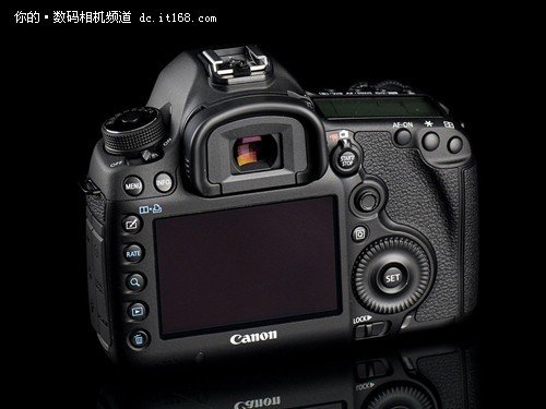 性能超级强劲全画幅神机 佳能 5D3套机仅231