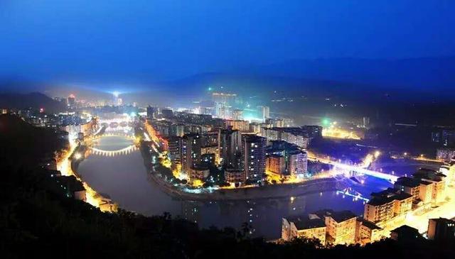 定了！重庆铁路二环线将把这些区县串起来