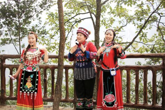 快到坑里来!国庆长假武隆天坑寨子要你好看