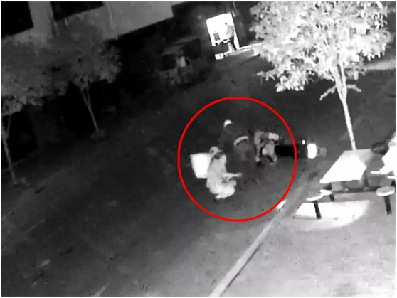 司机撞倒七旬老人 害怕赔偿趁天黑逃逸