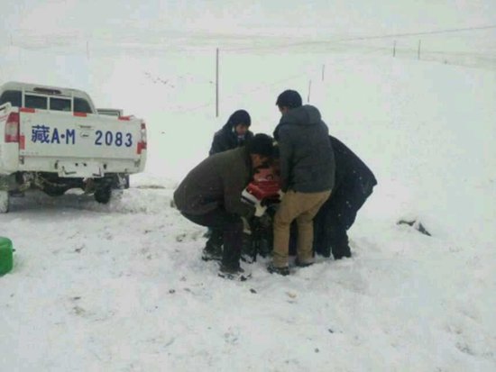 中国移动积极抗击西藏雪灾全力抢修断通基站