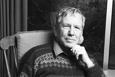 以色列作家奥兹获卡夫卡奖 曾是去年诺奖热门