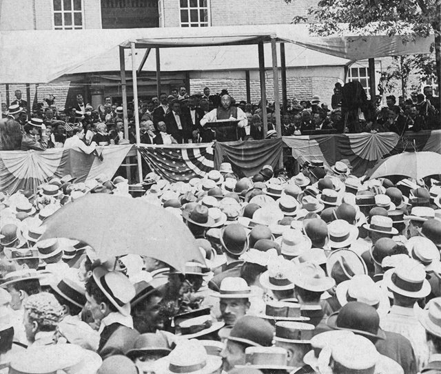 這份菜單邀請的貴賓，化解過一場中國百多年前的外交危機