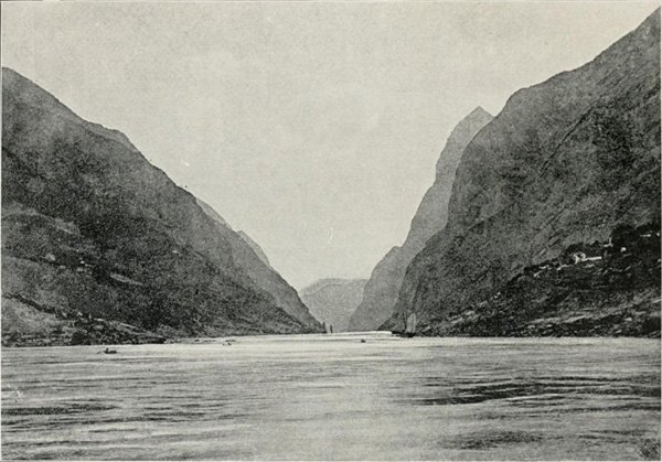 照相機入川之路