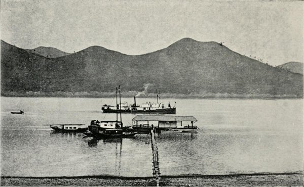 照相機入川之路