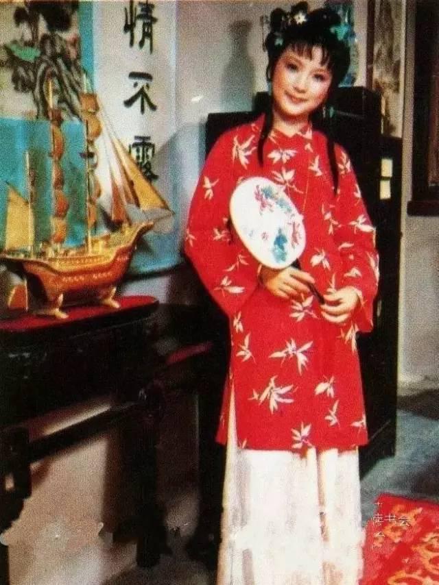 豪门孤女史湘云的另类人生:羡慕，嫉妒，没有恨