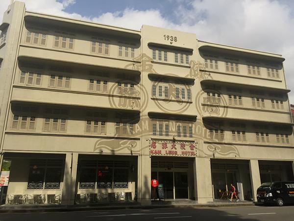 ��Щɢ��������������㼣