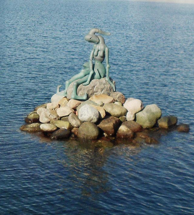 丹麦艺术家比约恩·内高:心中想着宇宙 而不光