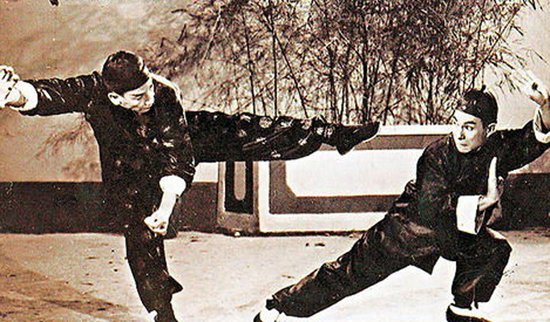 西湾河里的黄飞鸿:生龙活虎 伸张正义