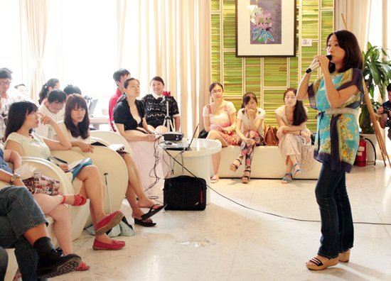 李欣频新作《创意天龙八部》北京首发_文化_腾讯网