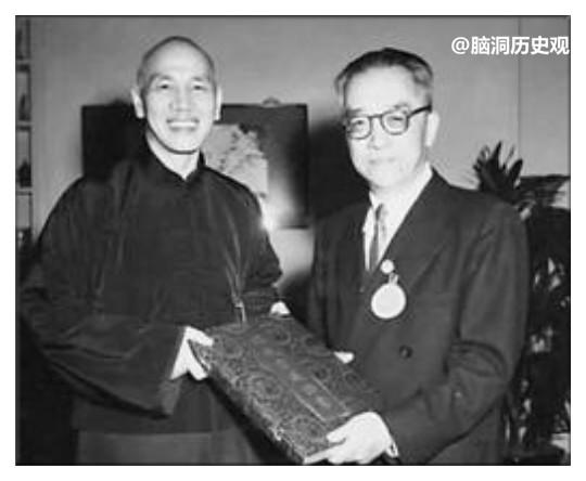 蒋介石老吃败仗，可在一个地方，他独孤求败