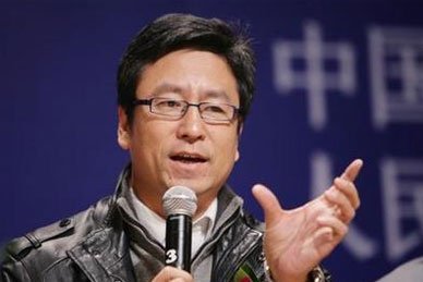 央视名嘴辞职潮 白岩松坚守:做新闻必须在央视