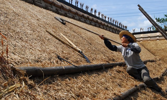 冬天，去日本看看合掌茅屋