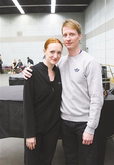 吉莉安·莫菲 因情舞动《吉赛尔》_频道_腾讯