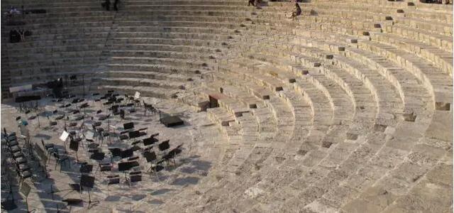 为什么古希腊是民主制度的摇篮?