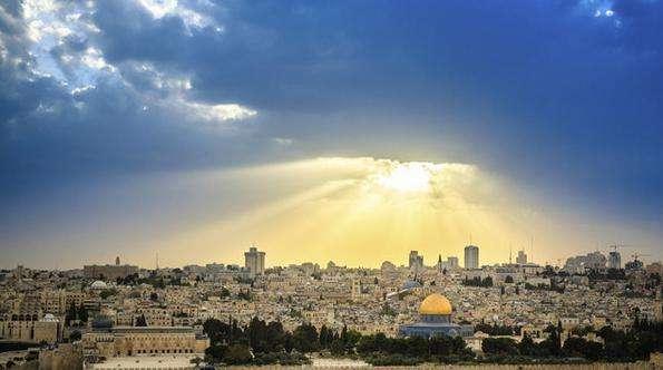 关于以色列最伟大的著作之一，让你无限接近耶路撒冷