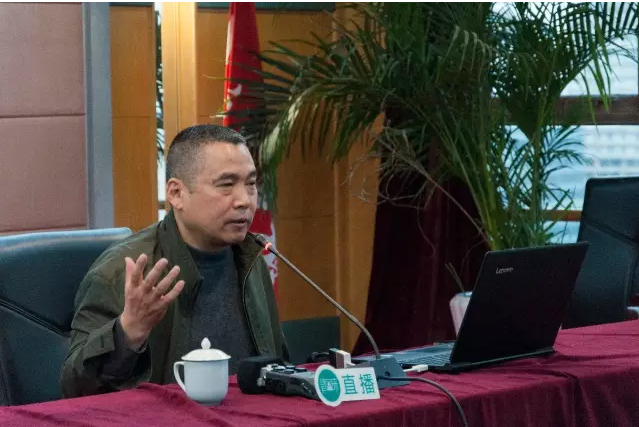 宁肯:文学家为何要用装置的眼光看待现实?